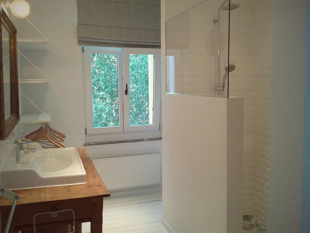 B&B The Nest Bruksela Belgia